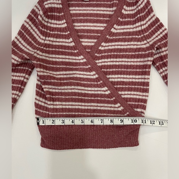 American Eagle sweater pink striped Size XXS - Picture 3 of 10